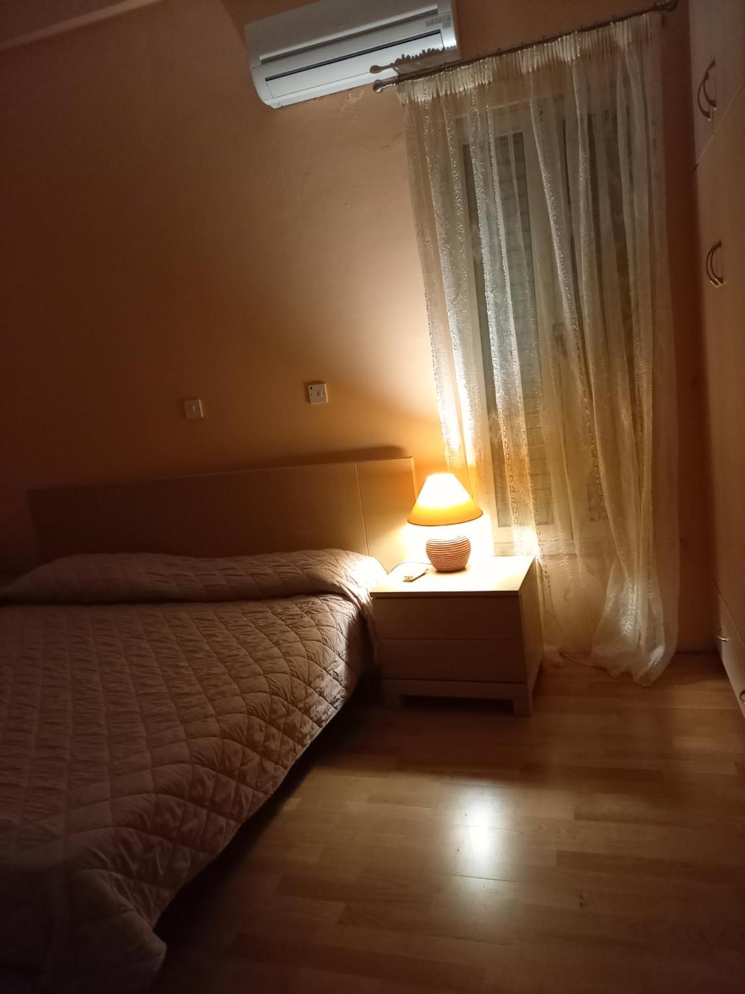 科美内尼别墅 Pano Akourdalia 外观 照片